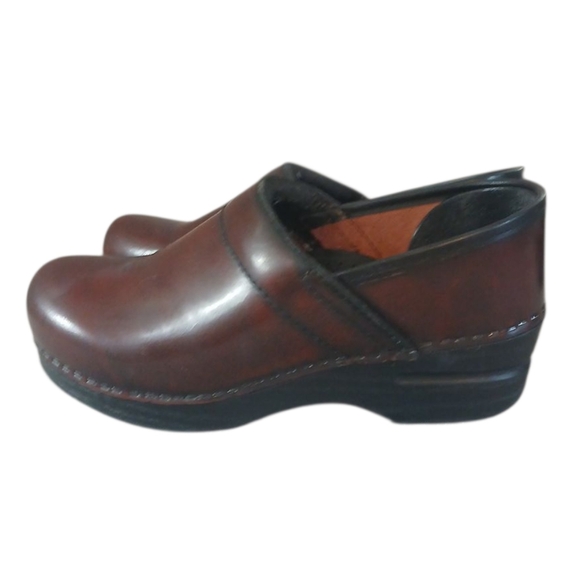 Dansko Magogany Red Leather Clogs Slip On Comfort Shoes Womens Sz 6 - Picture 6 of 12
